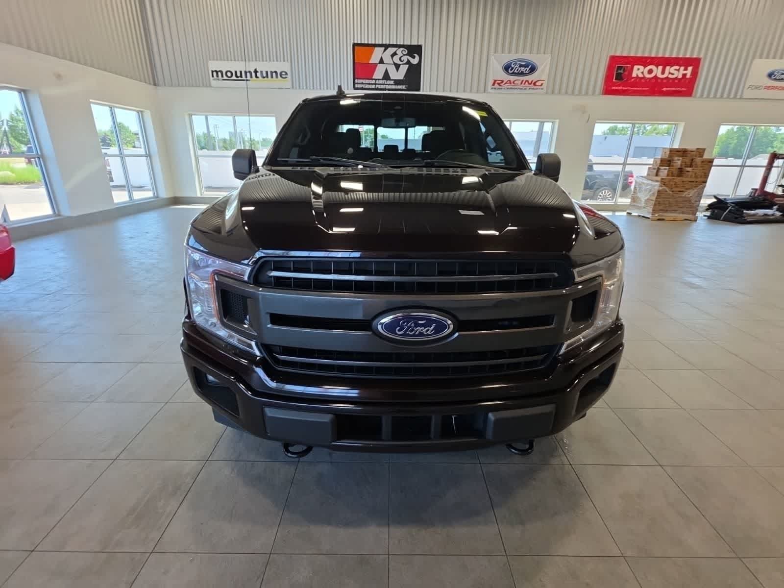 Used 2020 Ford F150 XLT w/ Equipment Group 302A Luxury AWD/4WD image 4