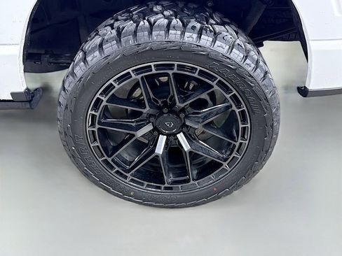 Used 2026 Ford F150 Platinum w/ Equipment Group 700A Standard AWD/4WD image 32