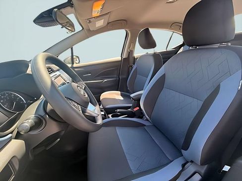 Used 2025 Nissan Versa SV w/ Trunk Package FWD image 19