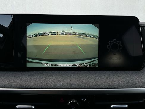 Used 2025 Nissan Kicks SV image 28