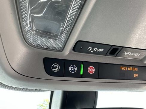 Used 2019 Chevrolet Equinox LT AWD/4WD image 29