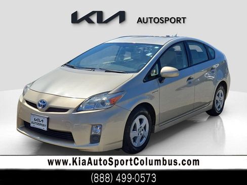 Used 2010 Toyota Prius Five image 1