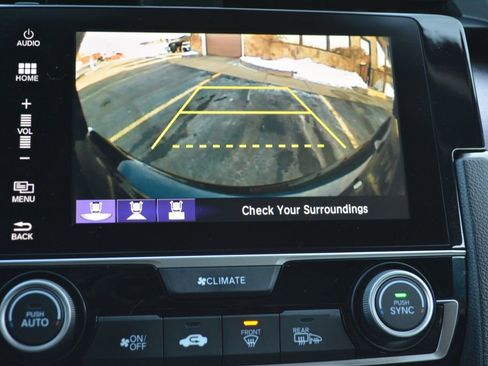 Used 2018 Honda Civic Touring image 20