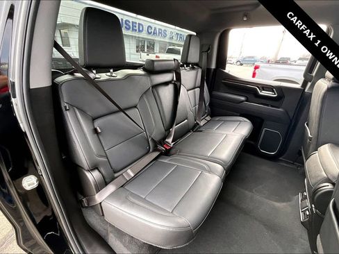 Used 2025 GMC Sierra 1500 SLT image 25