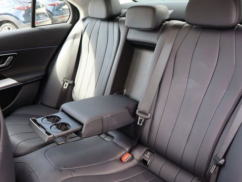 Used 2025 Mercedes-Benz E 350 4MATIC Sedan image 15