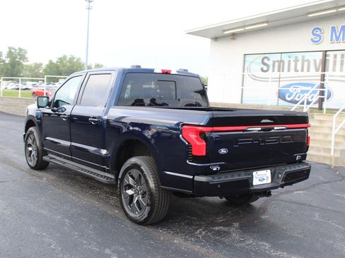 New 2025 Ford F150 Lightning Lariat image 3