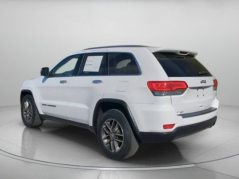 Used 2018 Jeep Grand Cherokee Limited image 19