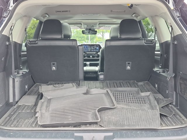 Certified 2022 Toyota Highlander Limited AWD/4WD image 18
