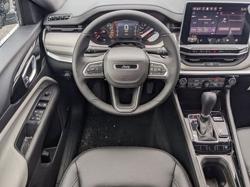 New 2025 Jeep Compass Limited w/ Sun & Sound Group image 12