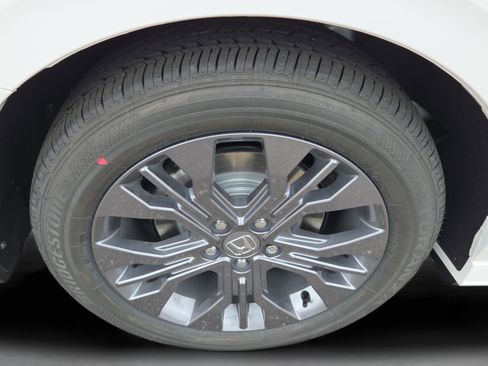 New 2026 Honda Odyssey Touring image 34