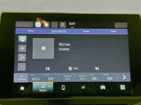 Used 2023 Jeep Compass Latitude image 21