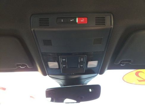 Certified 2022 Volkswagen Jetta Sport image 22