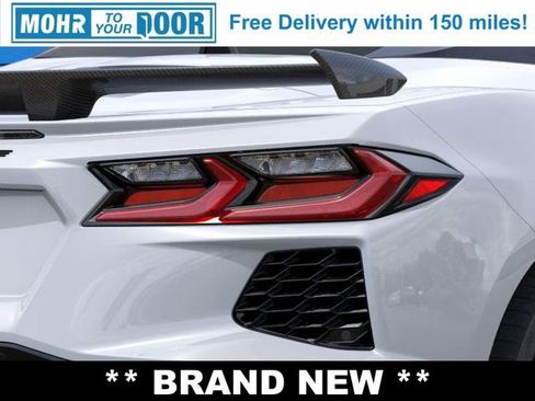Used 2025 Chevrolet Corvette Stingray Premium Conv w/ Z51 Performance Package image 11