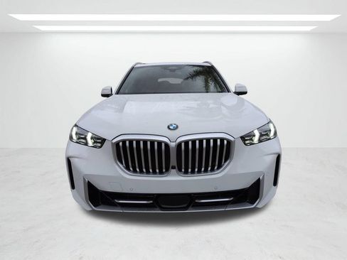 New 2026 BMW X5 xDrive40i w/ Premium Package AWD/4WD image 9