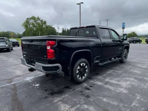 Used 2020 Chevrolet Silverado 2500 LT w/ Convenience Package AWD/4WD image 8
