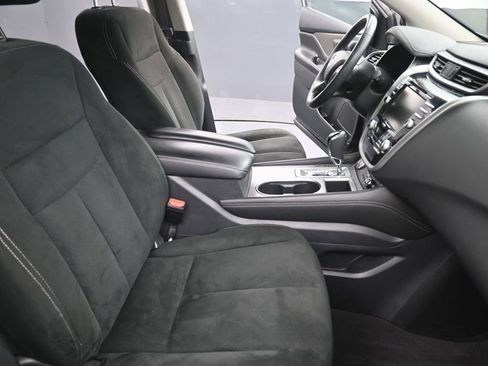 Used 2019 Nissan Murano SV image 27