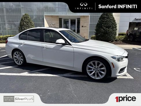 Used 2018 BMW 320i Sedan image 1