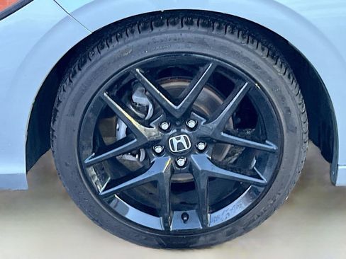 Used 2025 Honda Civic Sport image 30