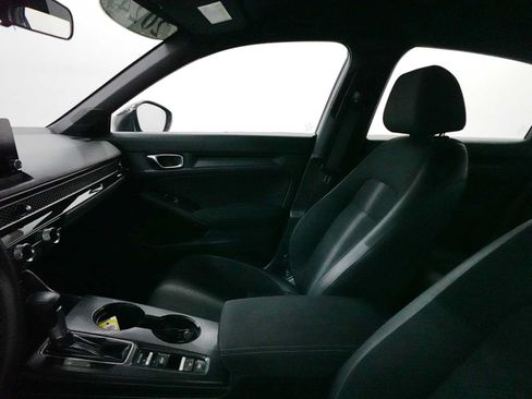 Used 2024 Honda Civic Sport image 13