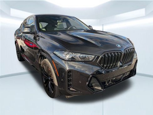 Used 2024 BMW X6 xDrive40i w/ Premium Package image 4