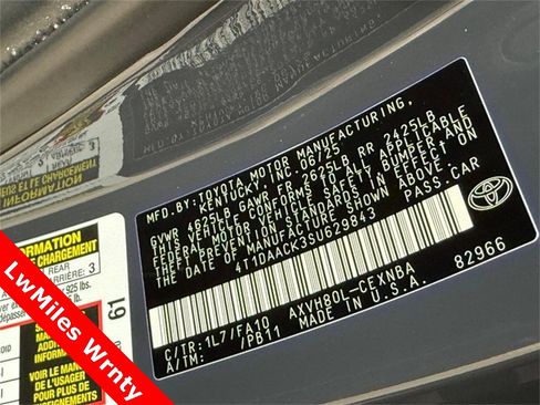 Used 2025 Toyota Camry LE image 31