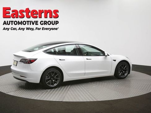Used 2023 Tesla Model 3 Standard Range image 37
