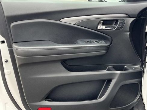 Used 2022 Honda Pilot Special Edition image 24