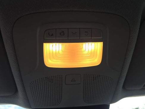 Used 2021 Mercedes-Benz Metris image 29