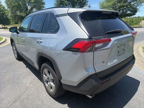 Used 2023 Toyota RAV4 XLE w/ Convenience Package FWD image 7