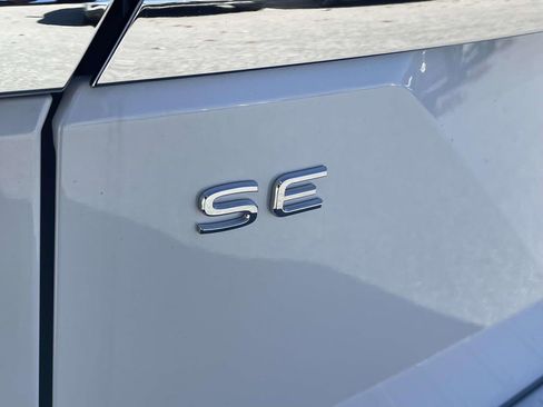 New 2026 Volkswagen Atlas SE AWD/4WD image 9