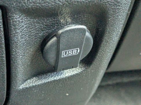 Used 2019 RAM 1500 Tradesman w/ Chrome Plus Package AWD/4WD image 21