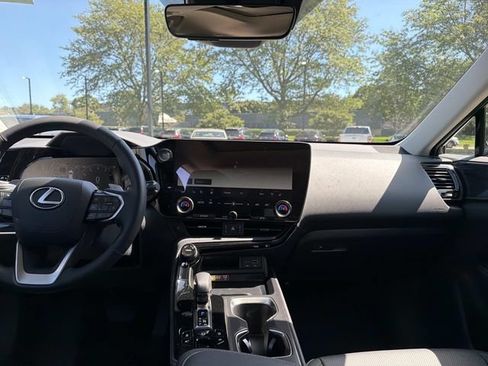 New 2026 Lexus NX 350 AWD w/ Accessory Package (2T) image 15