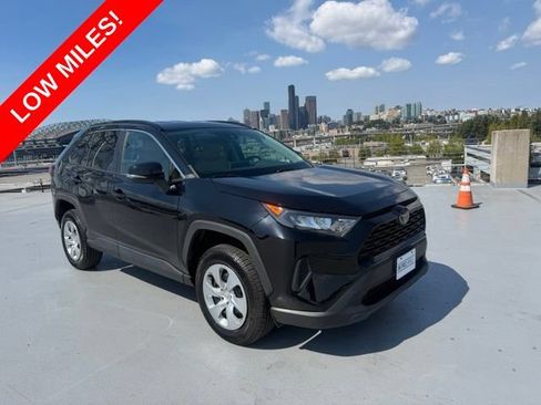 Used 2019 Toyota RAV4 LE w/ All Weather Liner Package AWD/4WD image 1