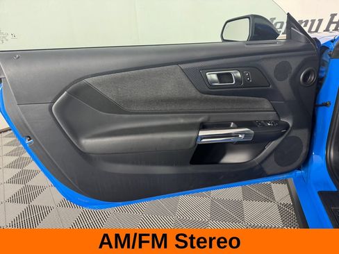Used 2025 Ford Mustang Coupe RWD image 11