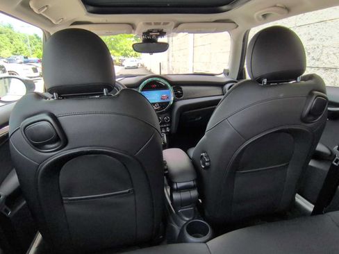 Used 2024 MINI Cooper SE FWD image 18