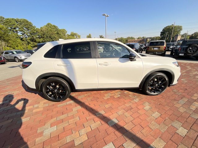 Certified 2024 Honda HR-V Sport image 36