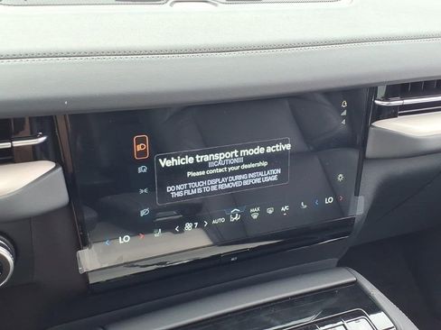 New 2026 Lincoln Navigator Reserve AWD/4WD image 26