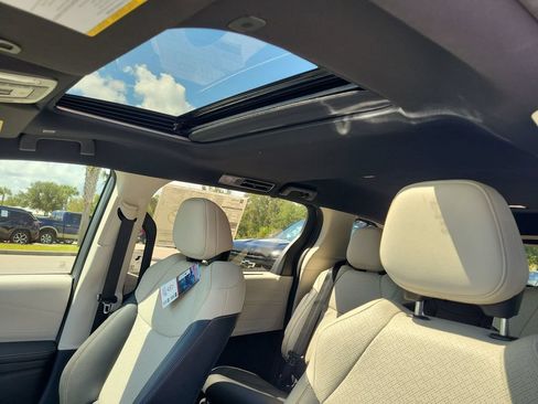 New 2026 Toyota Sienna Limited AWD/4WD image 21