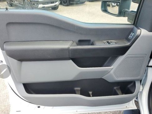 New 2025 Ford F350 XL w/ XL Chrome Package image 8