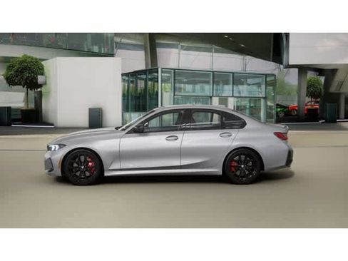 New 2026 BMW 330i xDrive Sedan w/ M Sport Package image 4