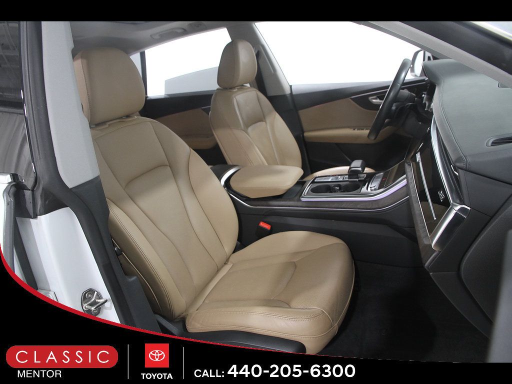Used 2019 Audi Q8 Prestige AWD/4WD image 17