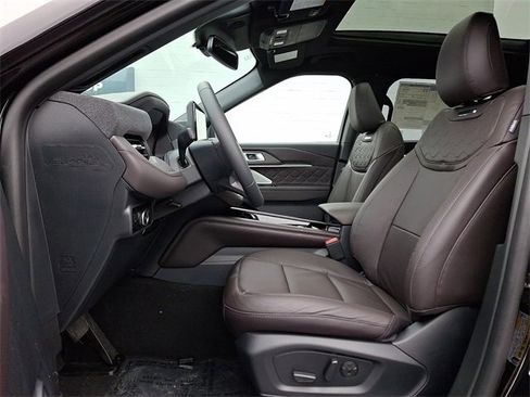 New 2026 Ford Explorer Platinum w/ LUX Leather Package image 9