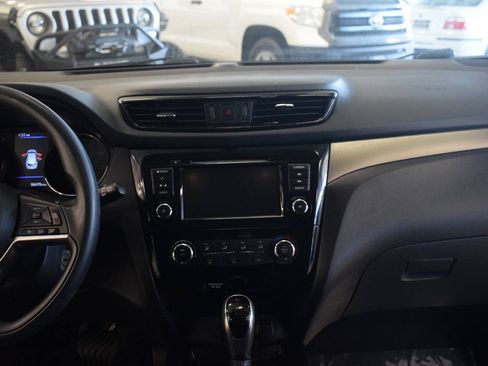 Used 2019 Nissan Rogue Sport S FWD image 50