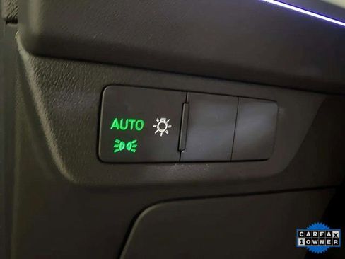 Used 2023 Audi Q4 e-tron Premium Plus w/ Premium Plus image 36