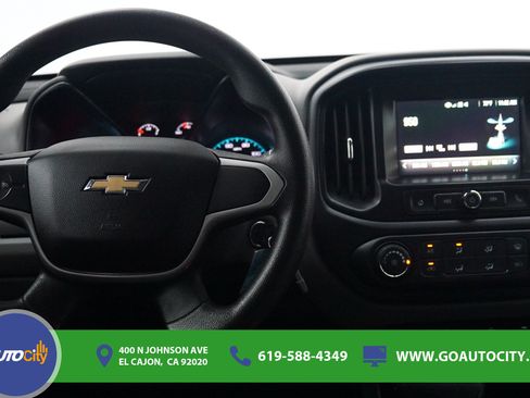 Used 2018 Chevrolet Colorado W/T w/ WT Convenience Package RWD image 5