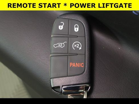 New 2026 Jeep Compass Latitude image 11