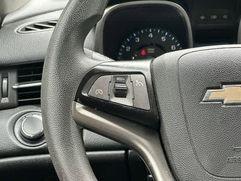 Used 2013 Chevrolet Malibu LT w/ Power Convenience Package FWD image 9