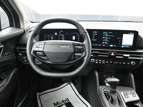 New 2026 Kia Sportage SX FWD image 33