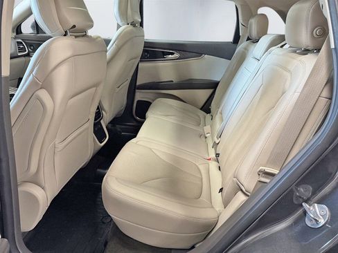 Used 2020 Lincoln Nautilus Reserve w/ Equipment Group 201A image 21