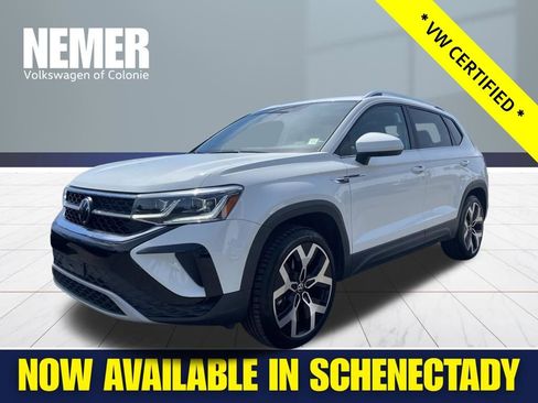 Certified 2023 Volkswagen Taos SEL AWD/4WD image 1